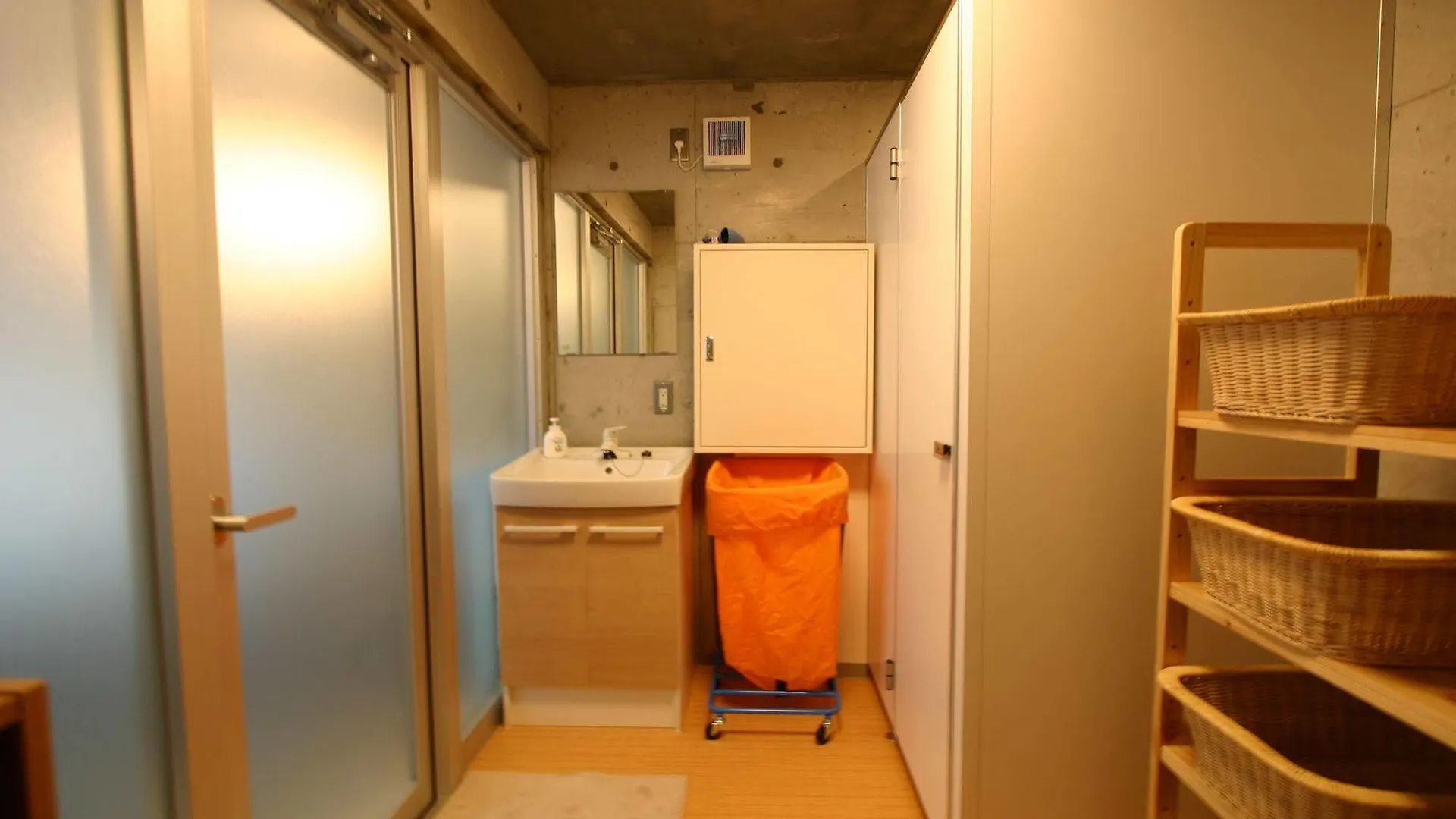 Weekly Sho Hotel Namba Osaka