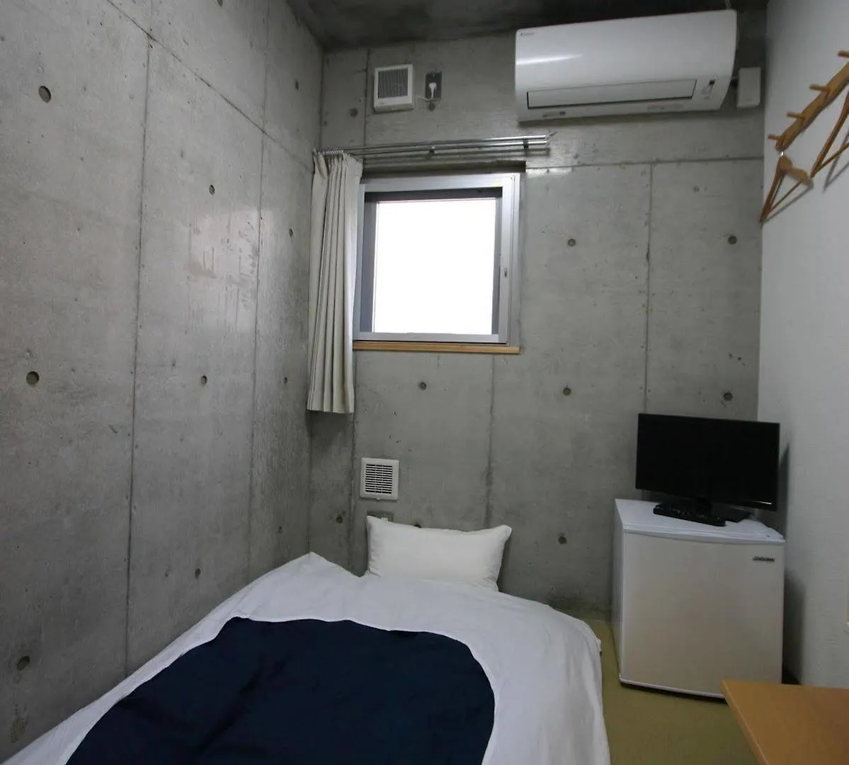 Weekly Sho Hotel Namba Osaka